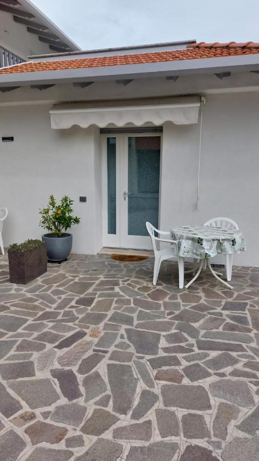 Sam&Sun Appartement Torbole Sul Garda Buitenkant foto