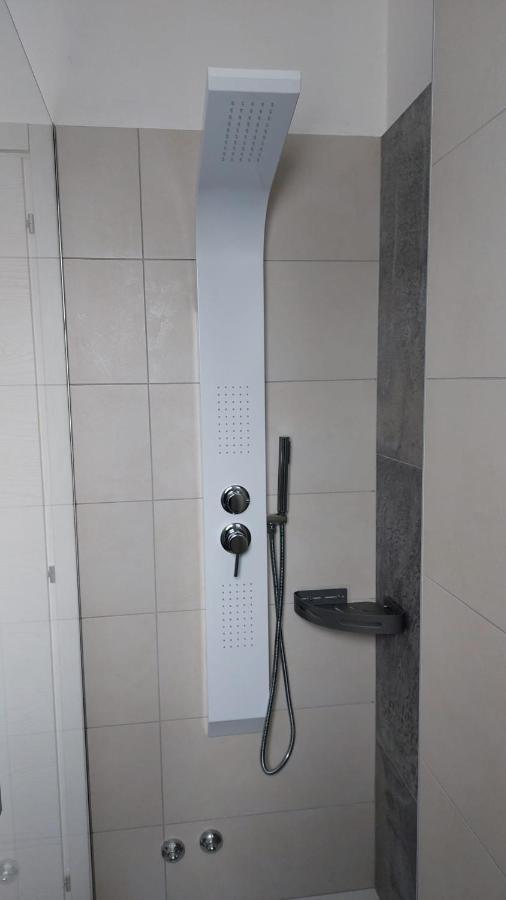 Sam&Sun Appartement Torbole Sul Garda Buitenkant foto